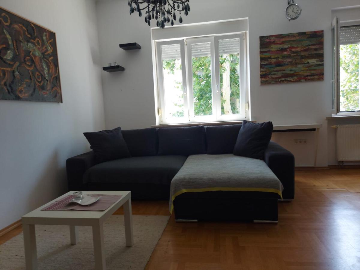 Downtown Oasis Zagreb Apartment Ngoại thất bức ảnh